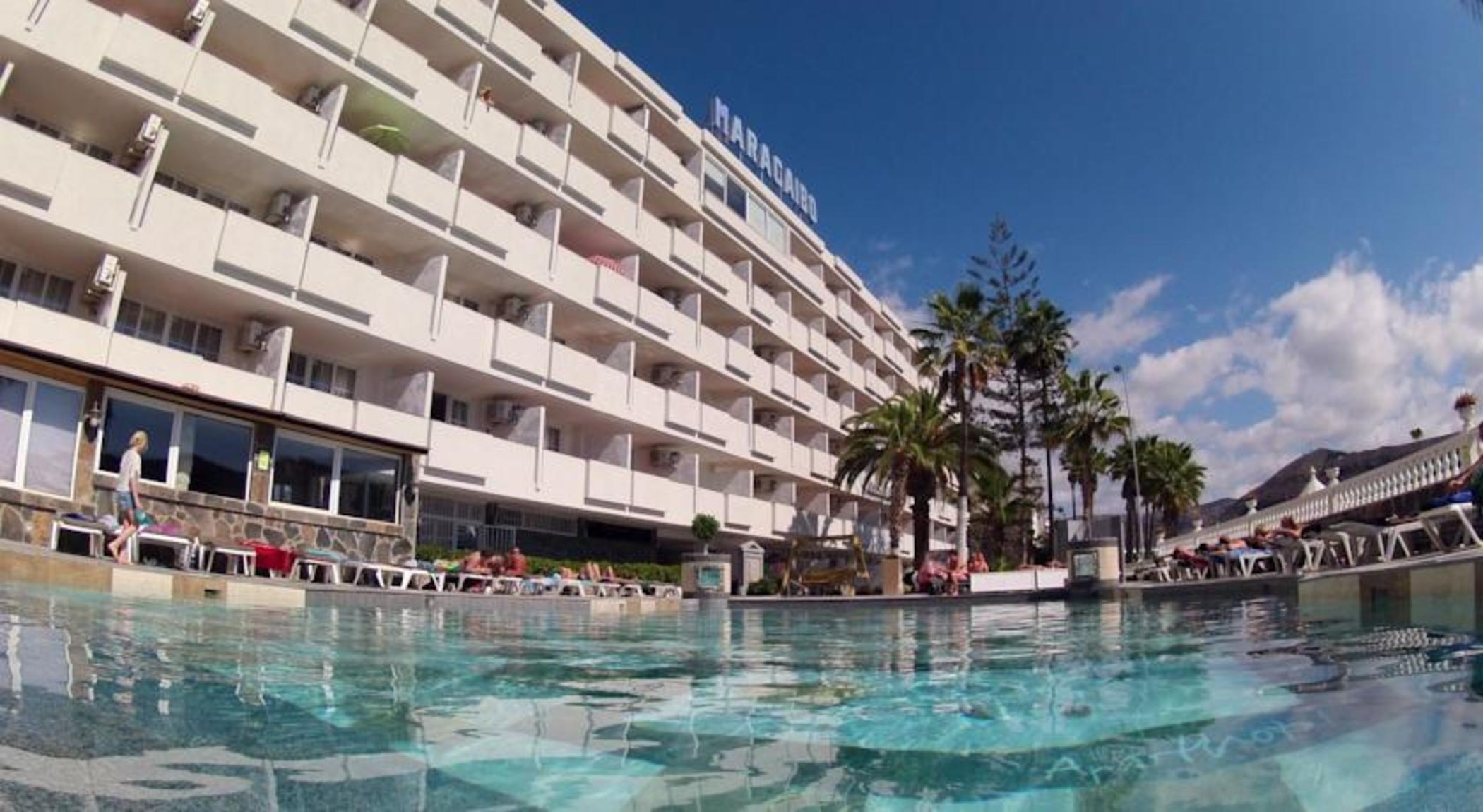Aparthotel Maracaibo Puerto Rico  Dış mekan fotoğraf